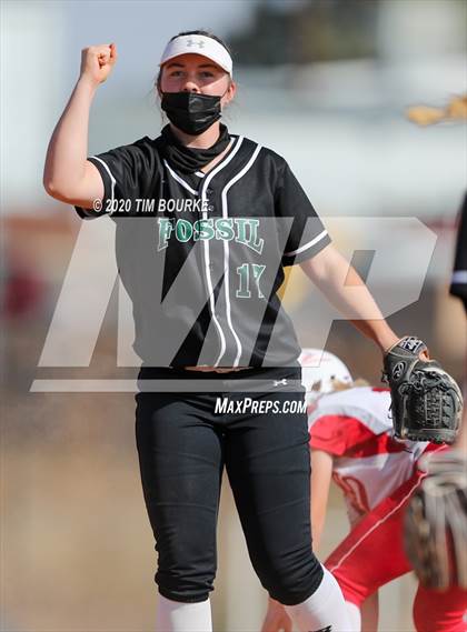 Thumbnail 1 in Fossil Ridge vs. Grand Junction Central (CHSAA 5A Semifinal) photogallery.