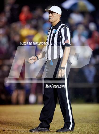 Thumbnail 2 in Vernon vs. Baker (FHSAA 1A Regional Playoff) photogallery.