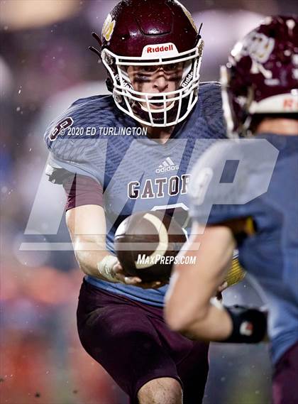 Thumbnail 1 in Vernon vs. Baker (FHSAA 1A Regional Playoff) photogallery.