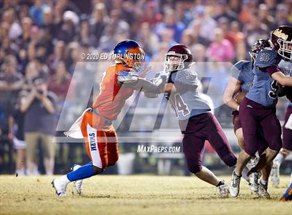 Thumbnail 1 in Vernon vs. Baker (FHSAA 1A Regional Playoff) photogallery.