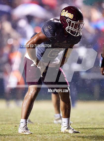Thumbnail 3 in Vernon vs. Baker (FHSAA 1A Regional Playoff) photogallery.