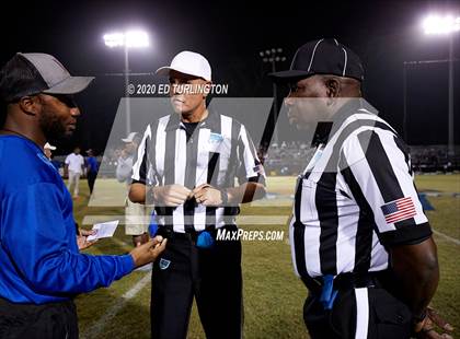 Thumbnail 3 in Vernon vs. Baker (FHSAA 1A Regional Playoff) photogallery.