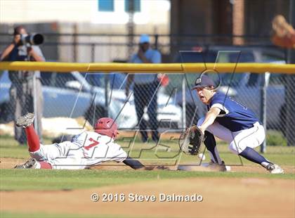 Thumbnail 1 in Archbishop Rummel @ Holy Cross photogallery.