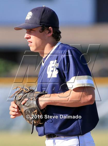 Thumbnail 1 in Archbishop Rummel @ Holy Cross photogallery.