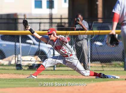 Thumbnail 2 in Archbishop Rummel @ Holy Cross photogallery.