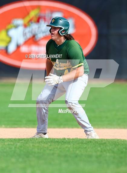 Thumbnail 1 in Casa Grande @ Petaluma photogallery.