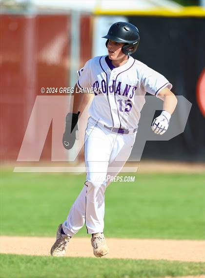 Thumbnail 1 in Casa Grande @ Petaluma photogallery.
