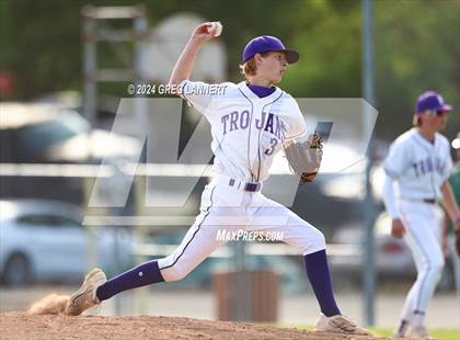 Thumbnail 1 in Casa Grande @ Petaluma photogallery.
