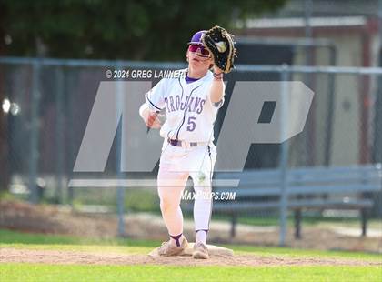 Thumbnail 3 in Casa Grande @ Petaluma photogallery.