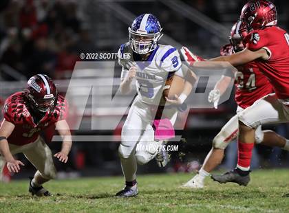 Thumbnail 3 in Cambridge vs. Logan Elm (OHSAA D4 1st Round) photogallery.