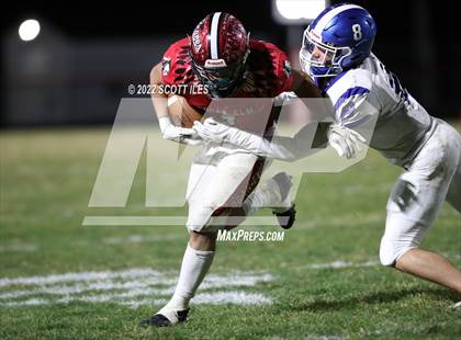 Thumbnail 2 in Cambridge vs. Logan Elm (OHSAA D4 1st Round) photogallery.