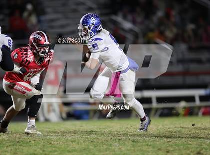 Thumbnail 3 in Cambridge vs. Logan Elm (OHSAA D4 1st Round) photogallery.