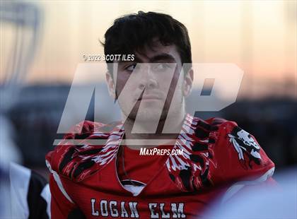 Thumbnail 3 in Cambridge vs. Logan Elm (OHSAA D4 1st Round) photogallery.