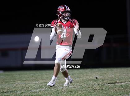 Thumbnail 3 in Cambridge vs. Logan Elm (OHSAA D4 1st Round) photogallery.
