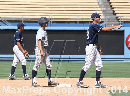 Thumbnail 2 in Birmingham vs. Chatsworth Charter (CIF L.A. City D1 Final) photogallery.
