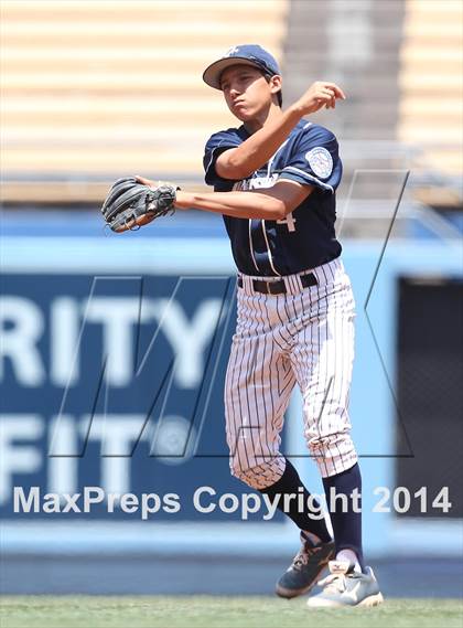 Thumbnail 3 in Birmingham vs. Chatsworth Charter (CIF L.A. City D1 Final) photogallery.