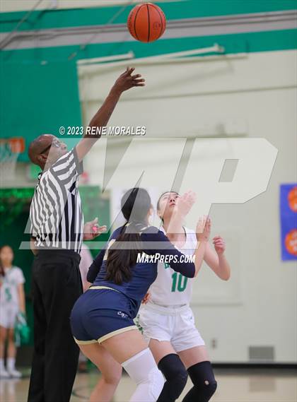 Thumbnail 1 in Franklin vs Eagle Rock photogallery.