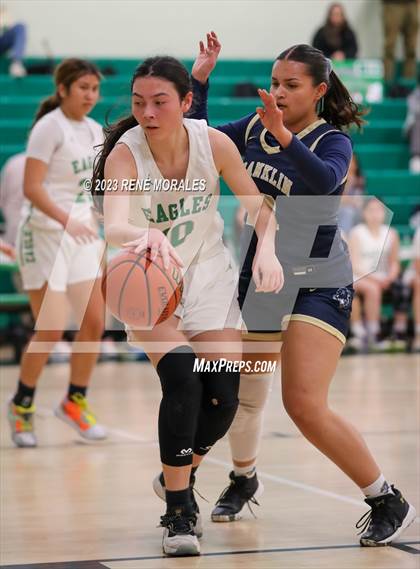 Thumbnail 1 in Franklin vs Eagle Rock photogallery.