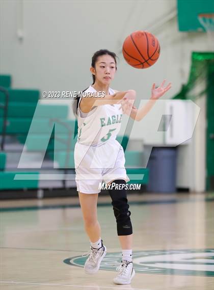 Thumbnail 1 in Franklin vs Eagle Rock photogallery.