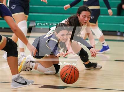 Thumbnail 2 in Franklin vs Eagle Rock photogallery.
