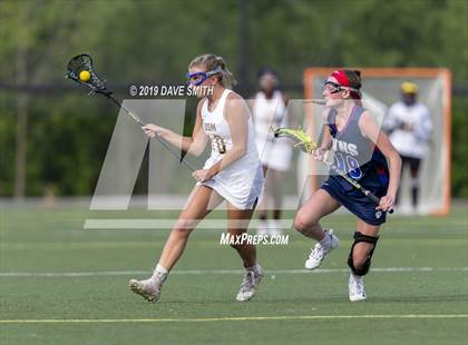 Thumbnail 1 in Whitefish/Nicolet/Shorewood vs University School of Milwaukee (WLF Semifinal) photogallery.