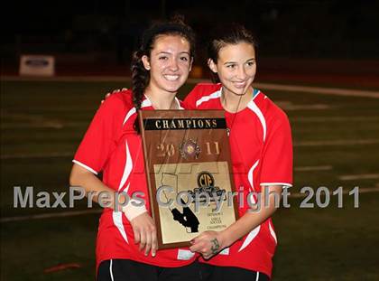 Thumbnail 1 in Flintridge Sacred Heart vs. San Clemente (CIF SS D1 Final) photogallery.
