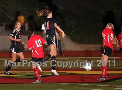 Thumbnail 3 in Flintridge Sacred Heart vs. San Clemente (CIF SS D1 Final) photogallery.
