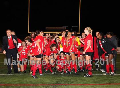 Thumbnail 1 in Flintridge Sacred Heart vs. San Clemente (CIF SS D1 Final) photogallery.