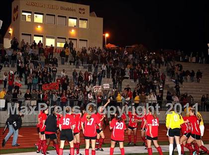 Thumbnail 2 in Flintridge Sacred Heart vs. San Clemente (CIF SS D1 Final) photogallery.
