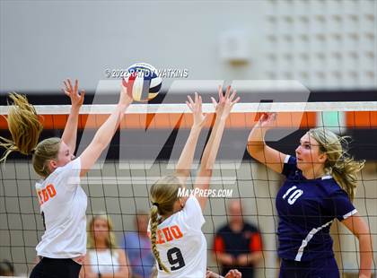 Thumbnail 1 in Keller @ Aledo photogallery.
