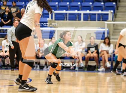 Thumbnail 3 in Reagan @ Brennan photogallery.