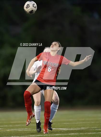 Thumbnail 3 in Tuscarora @ Meridian photogallery.