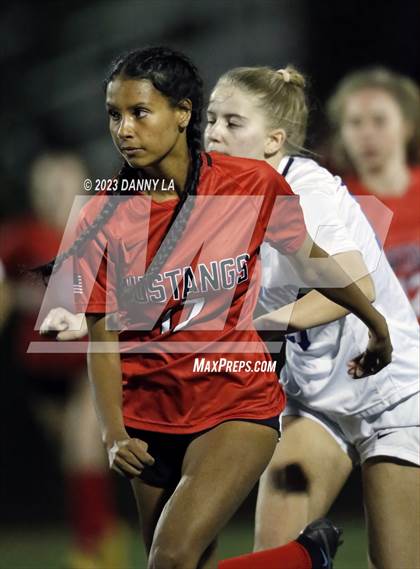 Thumbnail 2 in Tuscarora @ Meridian photogallery.