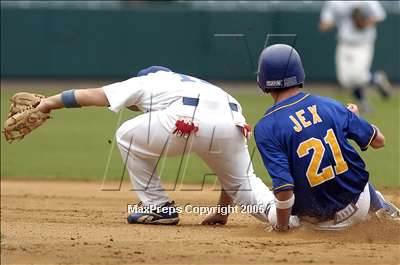 Thumbnail 3 in Charter Oak vs. El Segundo (D4 Sec. Final) photogallery.