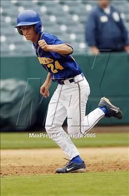 Thumbnail 2 in Charter Oak vs. El Segundo (D4 Sec. Final) photogallery.