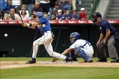Thumbnail 2 in Charter Oak vs. El Segundo (D4 Sec. Final) photogallery.