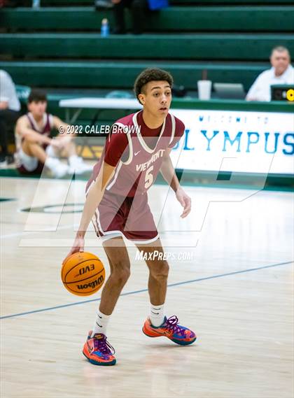 Thumbnail 2 in Viewmont vs Highland (Utah Autism Holiday Classic) photogallery.