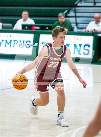 Thumbnail 2 in Viewmont vs Highland (Utah Autism Holiday Classic) photogallery.