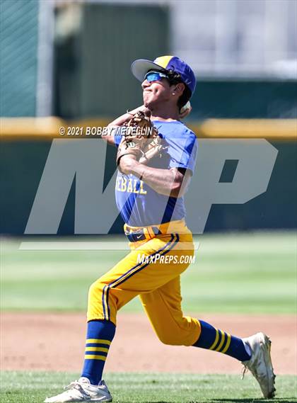 Thumbnail 2 in Bishop Amat @ Buchanan (CIF D1 Southern California Championships Round 1) photogallery.