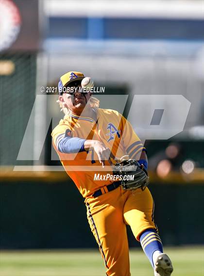 Thumbnail 1 in Bishop Amat @ Buchanan (CIF D1 Southern California Championships Round 1) photogallery.