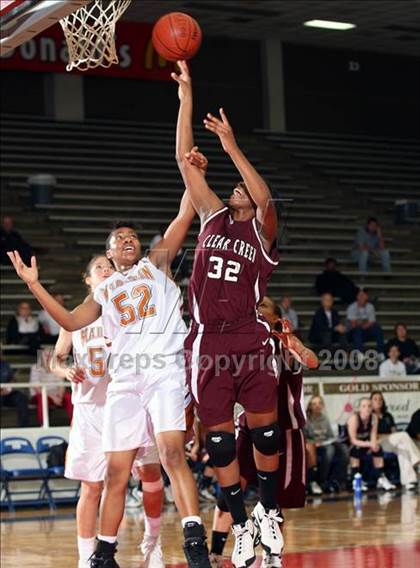 Thumbnail 1 in Clear Creek vs. Madison (McDonald's Texas Invitational) photogallery.