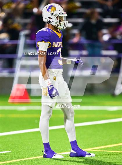 Thumbnail 3 in Lufkin @ Ball photogallery.