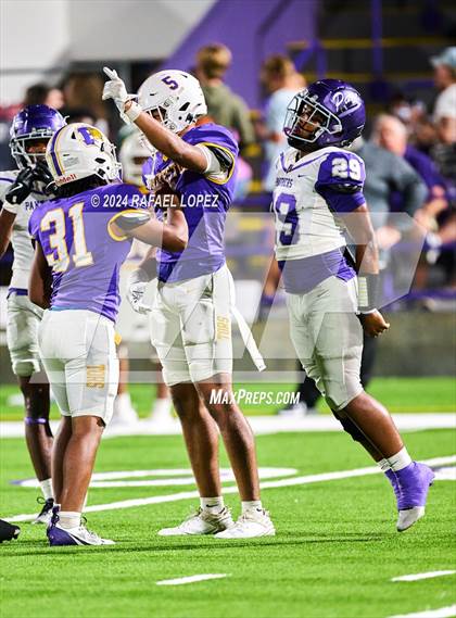Thumbnail 2 in Lufkin @ Ball photogallery.