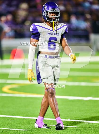 Thumbnail 3 in Lufkin @ Ball photogallery.