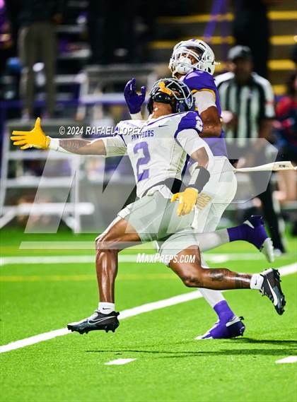 Thumbnail 1 in Lufkin @ Ball photogallery.