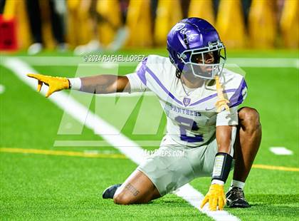 Thumbnail 2 in Lufkin @ Ball photogallery.