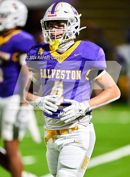 Thumbnail 2 in Lufkin @ Ball photogallery.