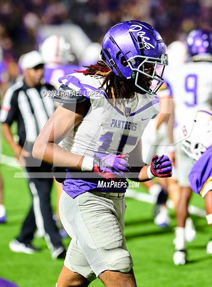 Thumbnail 1 in Lufkin @ Ball photogallery.