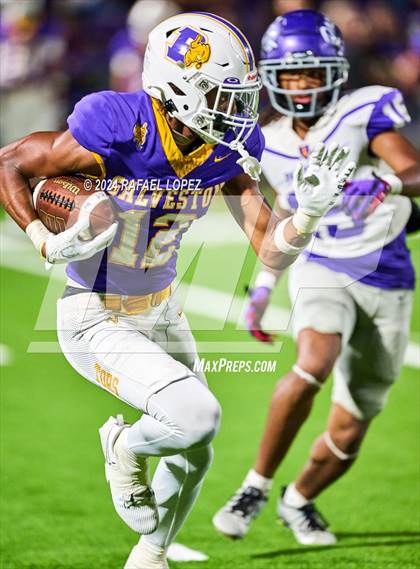 Thumbnail 2 in Lufkin @ Ball photogallery.
