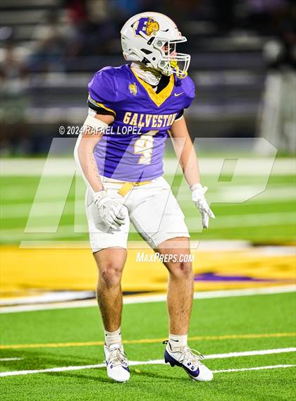 Thumbnail 2 in Lufkin @ Ball photogallery.